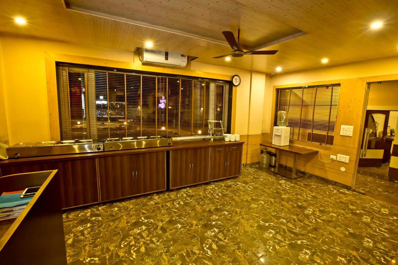 Quartz Himalayan Brothers Dharamsala Exteriér fotografie